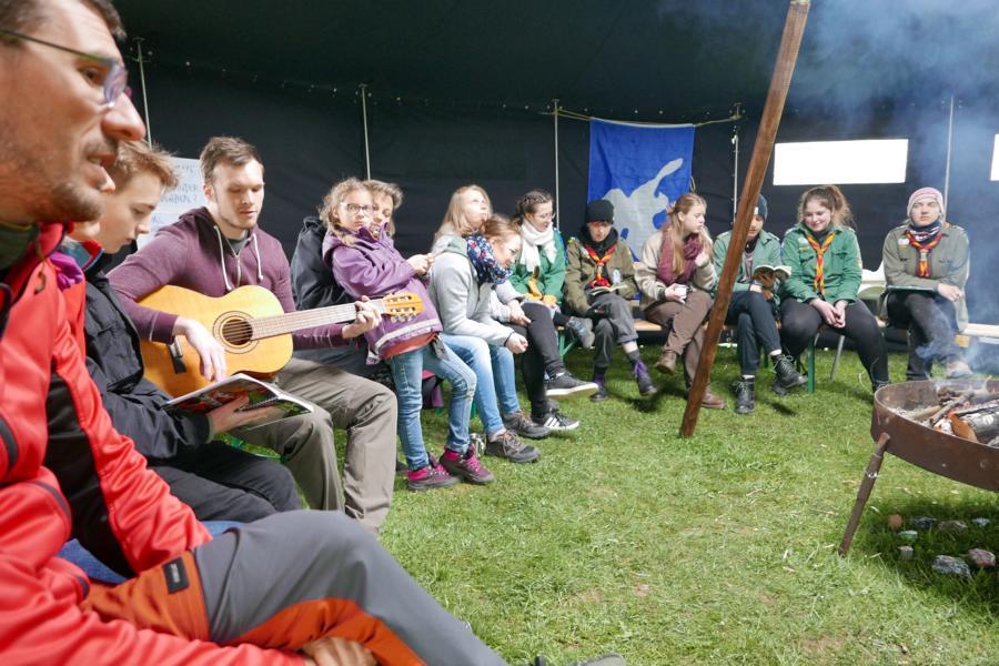 Gruppenversammlung_Eltern_Band